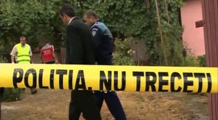  Un bărbat din Vizejdia găsit spânzurat în curtea casei sale de către nepot
