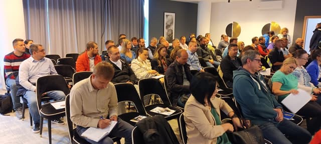 Înscrie-te la Cursurile Gratuite de Dezvoltare Profesională CCIA Timiș prin Proiectul FLEXCOP! Alege Flexibilitatea și Noi Oportunități Profesionale!