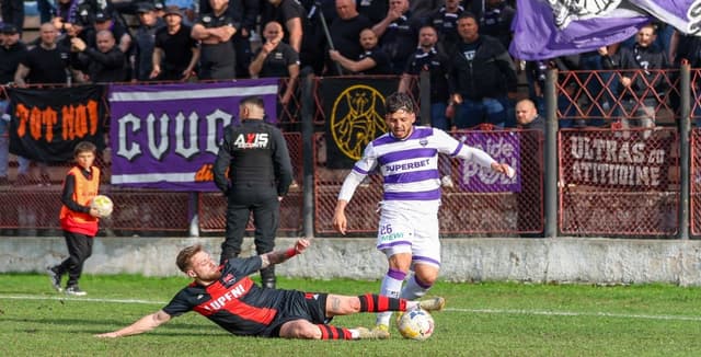 Politehnica Timișoara pierde puncte cruciale la final, dar rămâne lider. Performanțe constante pentru echipele din play-out!