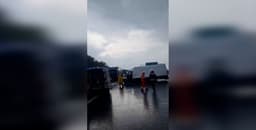 11 Victime în Coliziunea unui Tir și a Două Microbuze pe Autostrada Vestului – Vezi Video!