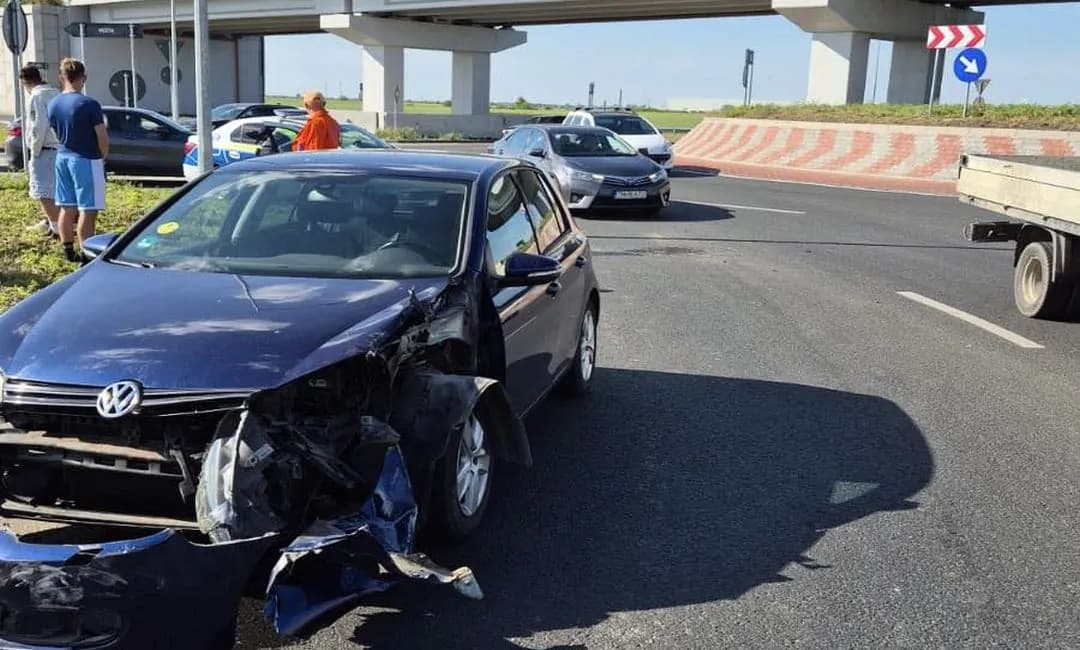  Șofer cu alcoolemie de 1,26 la mie nu a mai văzut drumul și a avariat grav mașina