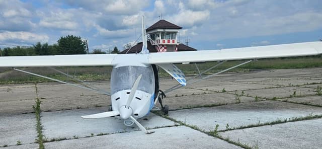  Avion Ultraușor Operează Întrerupere Temporară a Zborurilor în Banat până la Încheierea Investigației