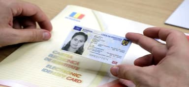  Cartea de Identitate Electronică disponibilă la Timișoara: Dimensiunea unui card bancar și siguranță îmbunătățită, acum la Evidența Populației
