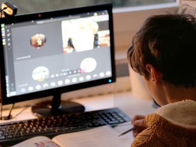  Cursuri Online pentru Copii, Părinți și Profesori până pe 30 Iunie, în Proiectul Copiii în Siguranță
