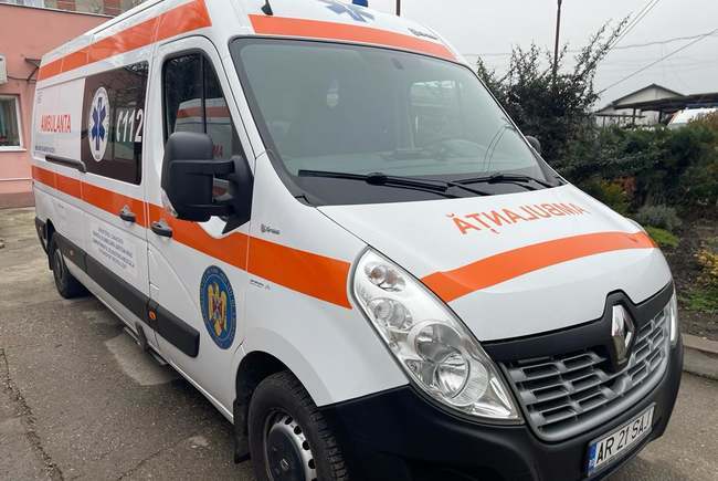 Fetiță de 10 ani suferă răni într-un accident pe Aleea F.C. Ripensia, Timișoara - Detalii și implicații ale incidentului dramatic.