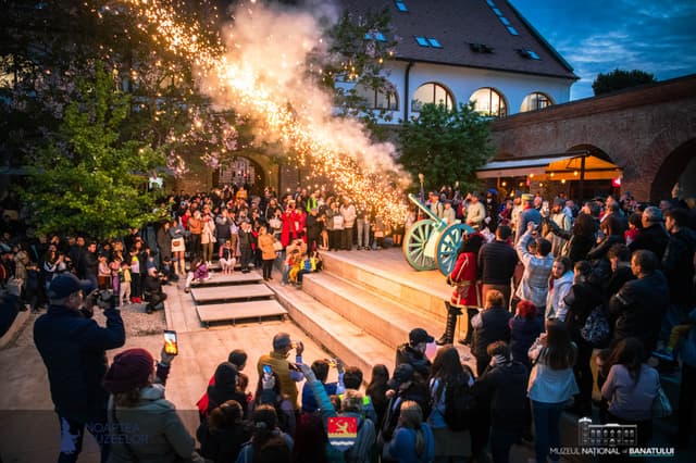  Noaptea Muzeelor 2025: Evenimente Spectaculoase la Muzeul Banatului, Intrare Gratuită pe 17 Mai la Timișoara