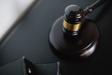  Instanțele din România resping extrădarea unui adolescent acuzat în SUA de amenințări cu bombă și manipulare de minore