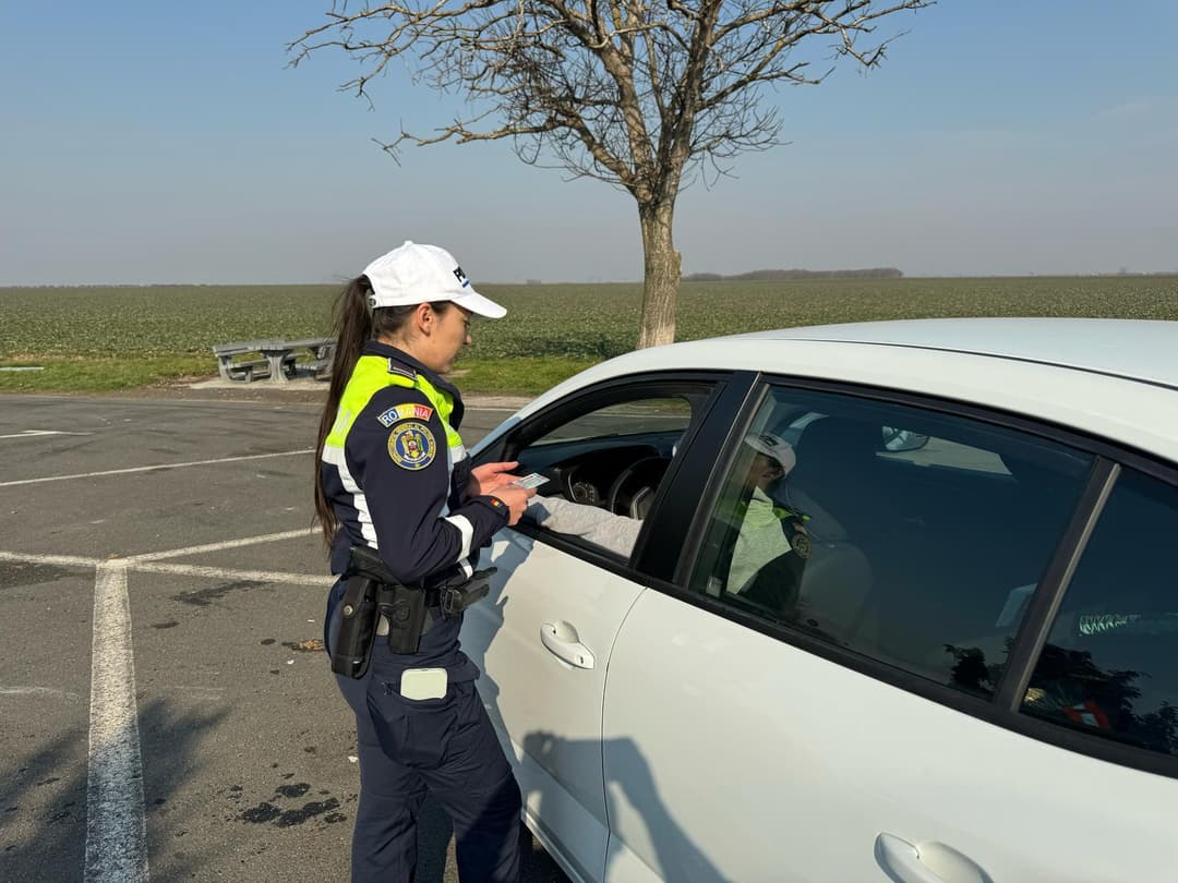 Permise reținute și dosare penale pentru 29 de șoferi sub influența alcoolului și drogurilor