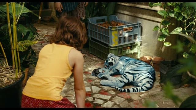  Film accesibil cu interpretare în limba semnelor pentru comunitatea surzilor