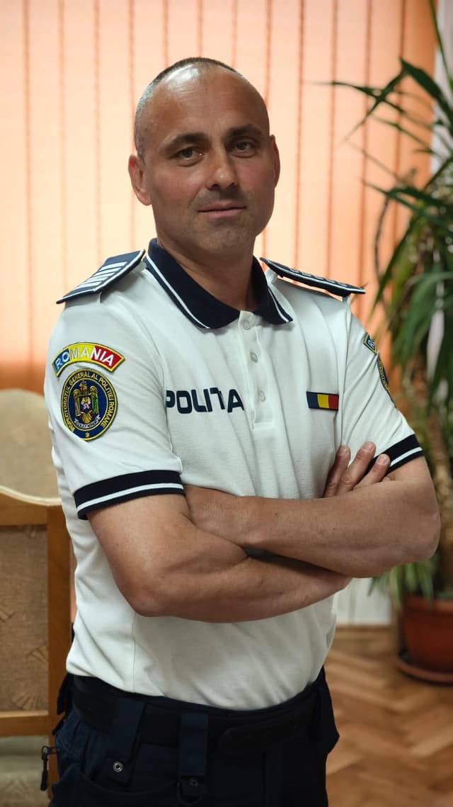 Un polițist salvează un adolescent agresat într-un parc din Dumbrăvița, agresorul reținut rapid
