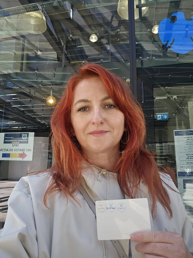 Paula Romocean, viceprimărița Timișoarei, a exercitat votul anticipat de la Liverpool încă de vineri
