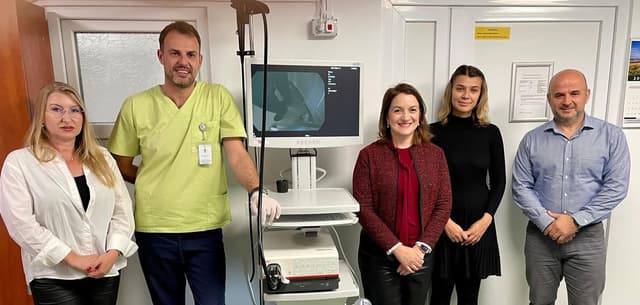  Inovație în sănătate: Echipament avansat de endoscopie disponibil pentru pacienții OncoHelp Timișoara - creșterea detectării leziunilor digestive și prevenirea cancerului colorectal.