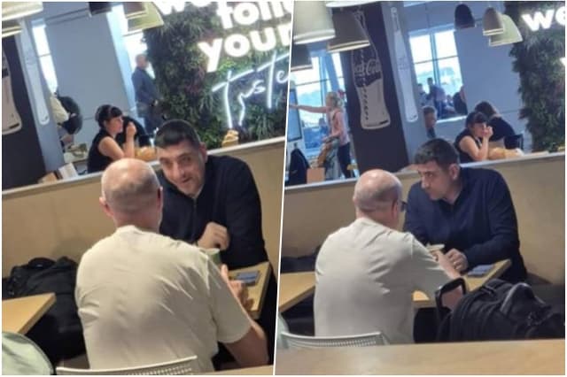 George Simion, observat pe aeroportul din Varșovia, concomitent cu respingerea contestației sale la CCR de către AUR privind alegerile prezidențiale.