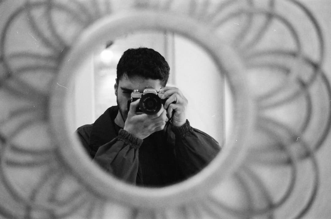 Focus on Curating deschide porți pentru profesioniști inovatori între 23-35 ani